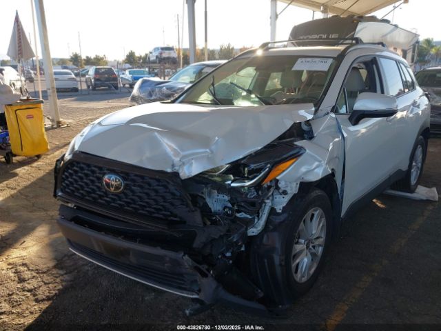 Toyota Corolla Le Image 5