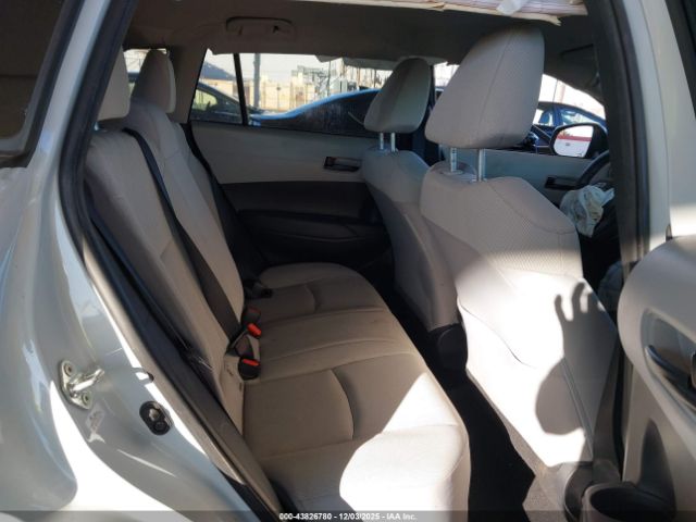 Toyota Corolla Le Image 11