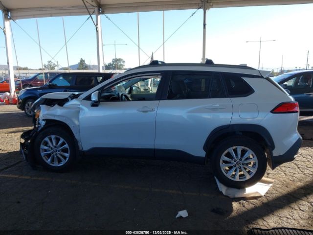 Toyota Corolla Le Image 4