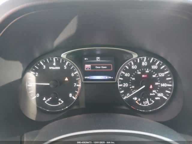 Nissan Pathfinder Sl Image 4