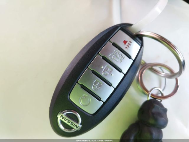 Nissan Pathfinder Sl Image 9