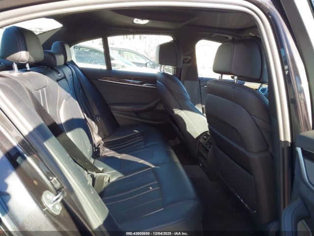 BMW M Series Xdrive Image 8