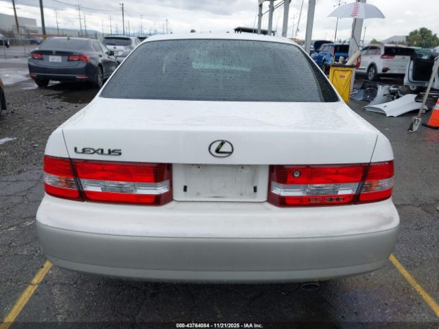 Lexus Es Image 16