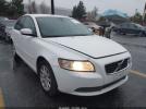 Volvo S40 Image 8