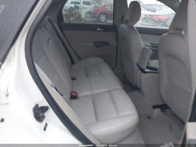 Volvo S40 Image 11