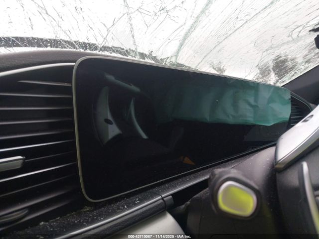 Mercedes-Benz GLE 4matic Image 6