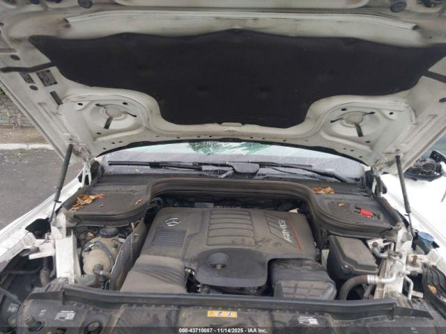 Mercedes-Benz GLE 4matic Image 15