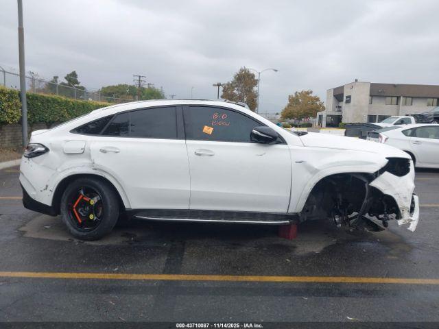 Mercedes-Benz GLE 4matic Image 10