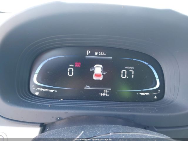 Hyundai VENUE Limited Image 10