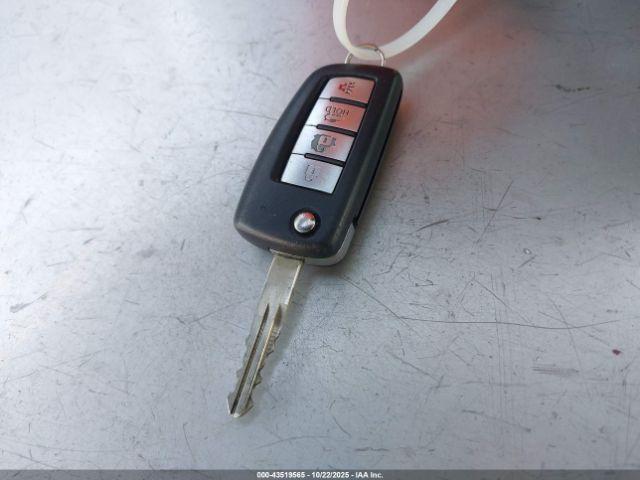 Nissan Versa 1.6 S Xtronic Cvt Image 12