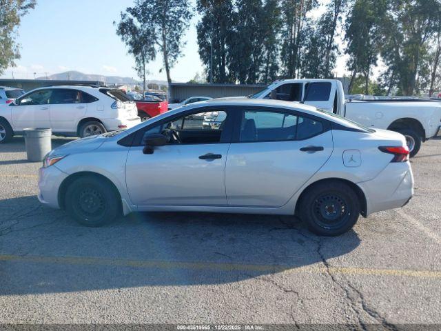 Nissan Versa 1.6 S Xtronic Cvt Image 16