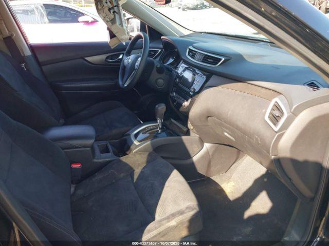 Nissan Rogue Sv Image 2