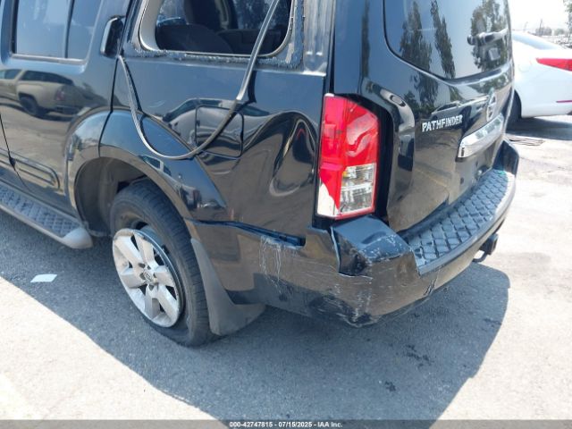 Nissan Pathfinder Sv Image 12