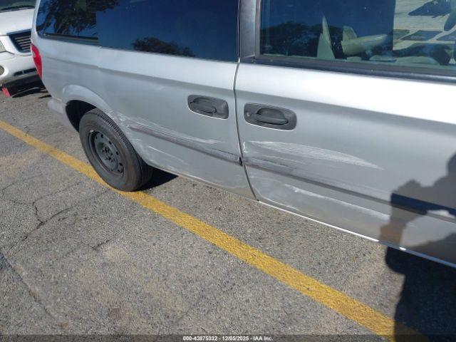 Dodge Caravan Se Image 12