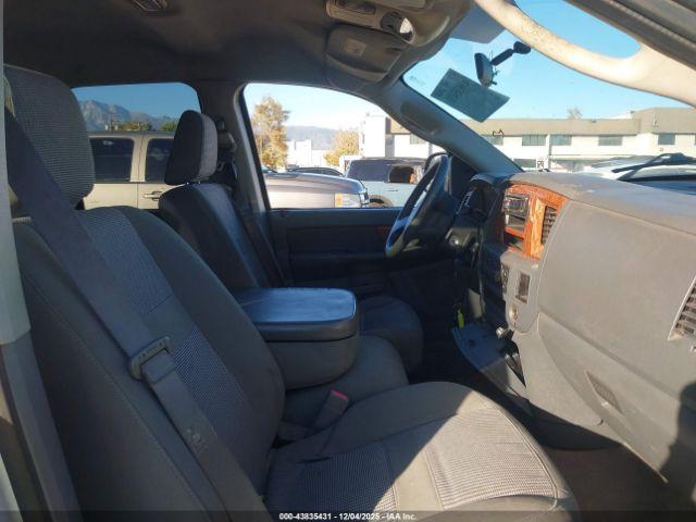 Dodge Ram 1500 Slt Image 13