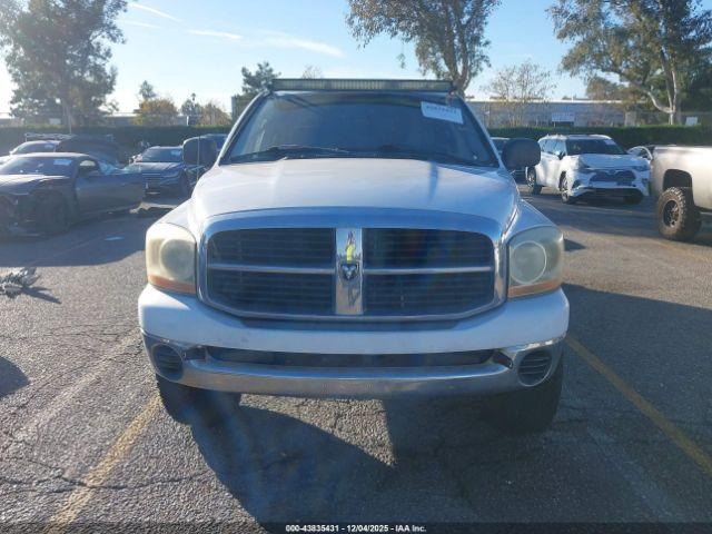 Dodge Ram 1500 Slt Image 16