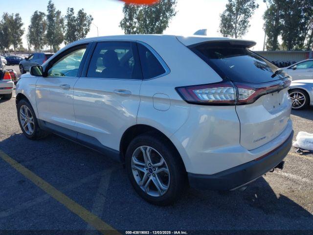 Ford Edge Titanium Image 3