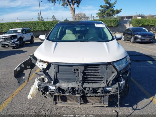 Ford Edge Titanium Image 11