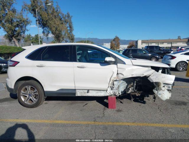 Ford Edge Titanium Image 14