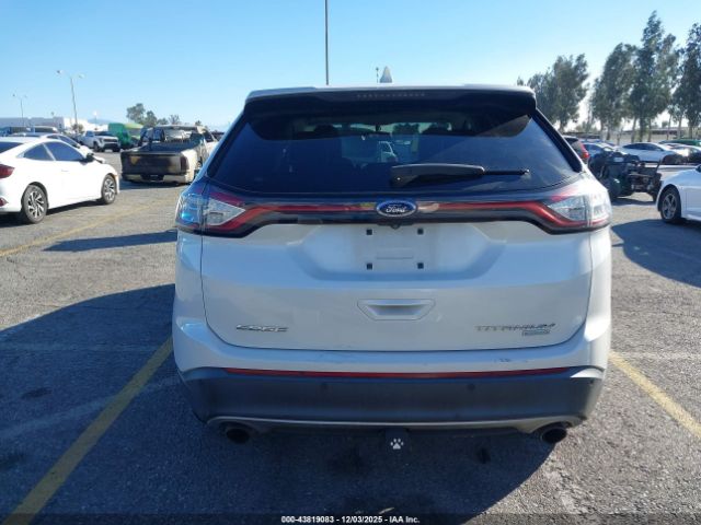 Ford Edge Titanium Image 2