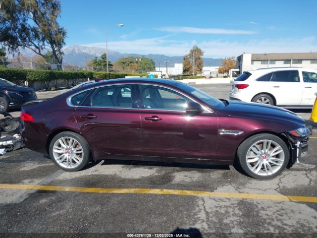 Jaguar XF 30t Prestige Rwd Automatic Image 3