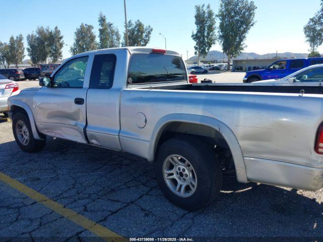 Dodge Dakota Image 4