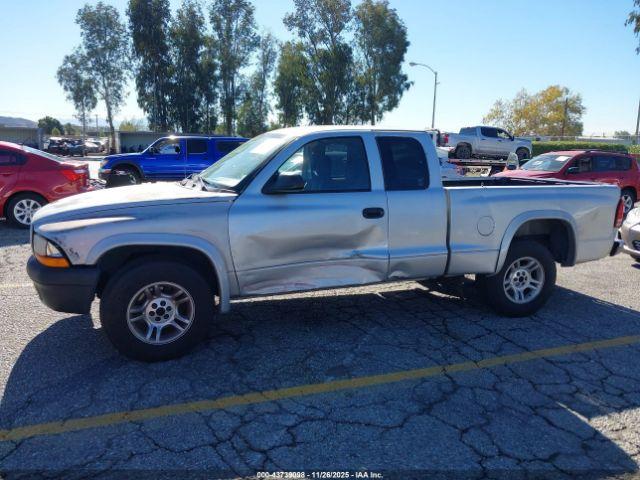 Dodge Dakota Image 9