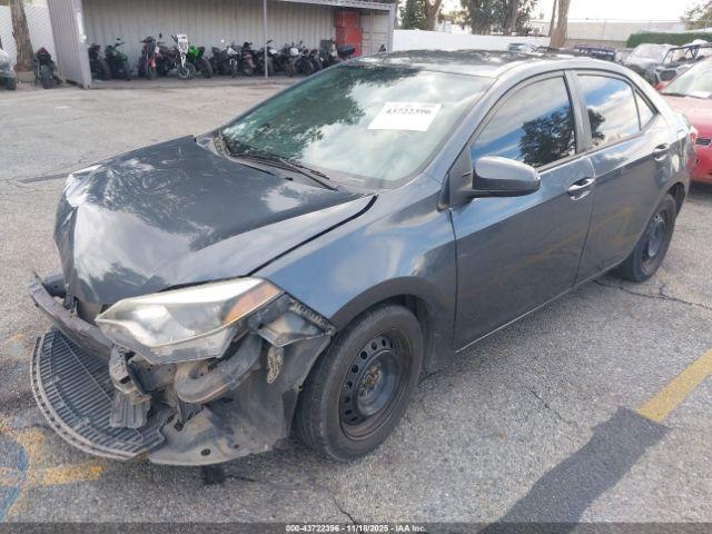 Toyota Corolla L Image 2