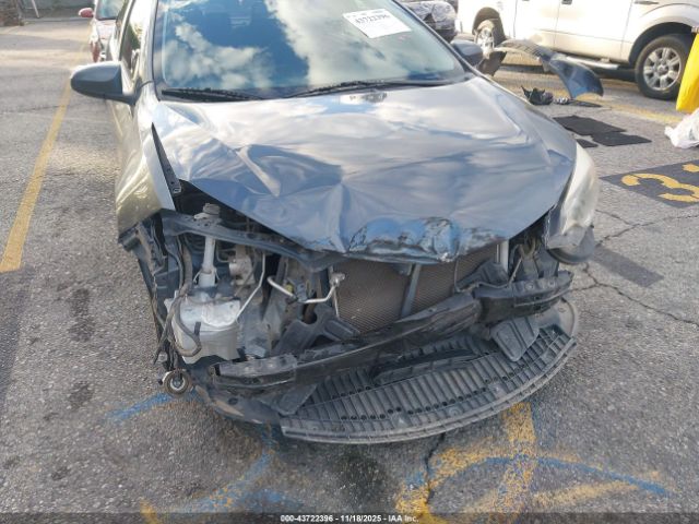 Toyota Corolla L Image 3