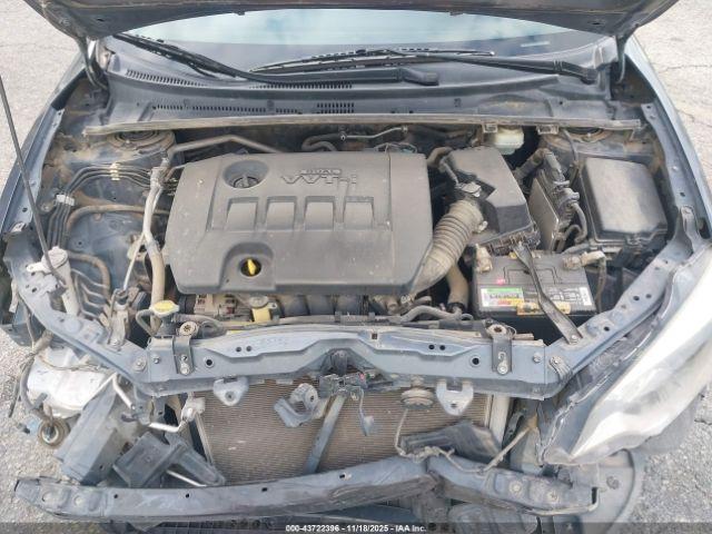 Toyota Corolla L Image 10