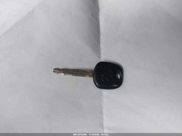 Toyota Corolla L Image 9