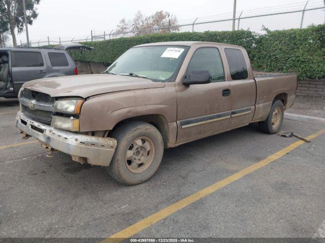 Chevrolet Silverado 1500 Ls Image 4