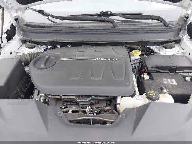 Jeep Cherokee Altitude Fwd Image 8