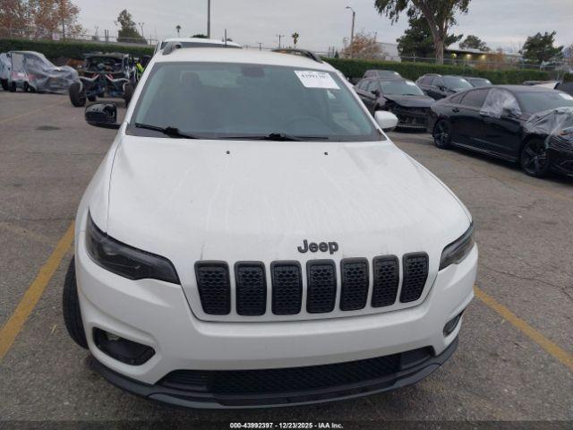 Jeep Cherokee Altitude Fwd Image 13