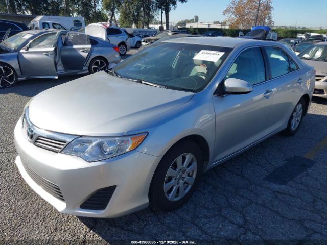 Toyota Camry L Image 4