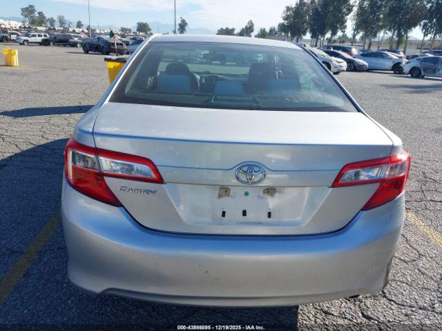 Toyota Camry L Image 15