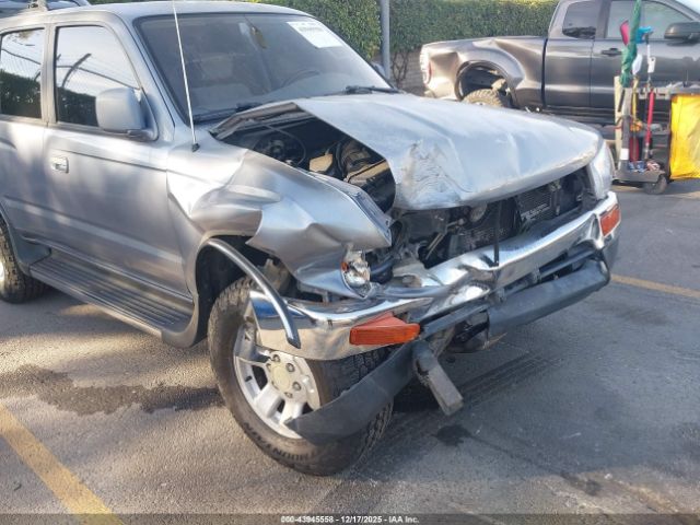 Toyota 4Runner Sr5 Image 15