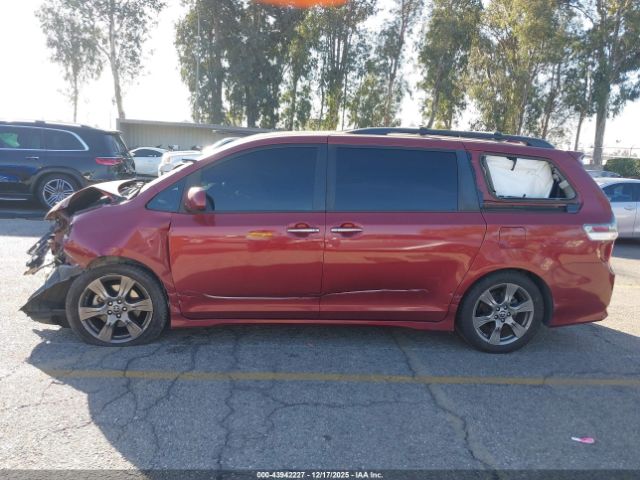 Toyota Sienna Se 8 Passenger Image 11