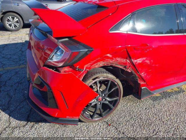 Honda Civic Touring Image 12