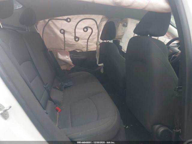 Chevrolet Cruze Ls Auto Image 7