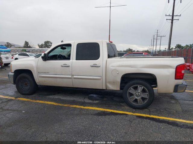 Chevrolet Silverado 1500 Lt Image 7