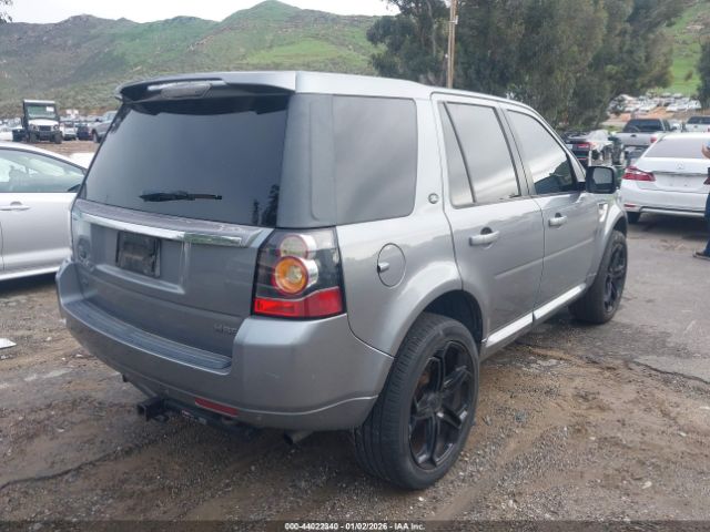 Land Rover LR2 Image 6