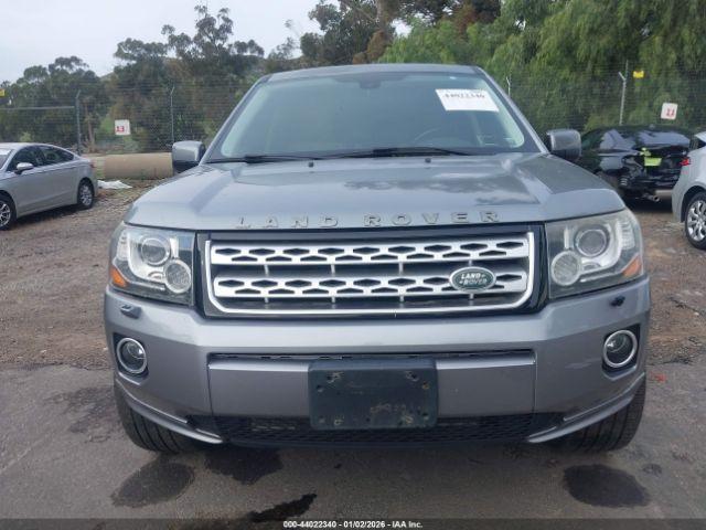 Land Rover LR2 Image 3