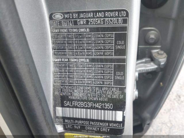 Land Rover LR2 Image 9