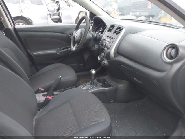 Nissan Versa 1.6 Sv Image 3