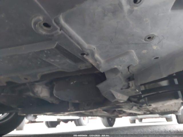 Nissan Versa 1.6 Sv Image 11