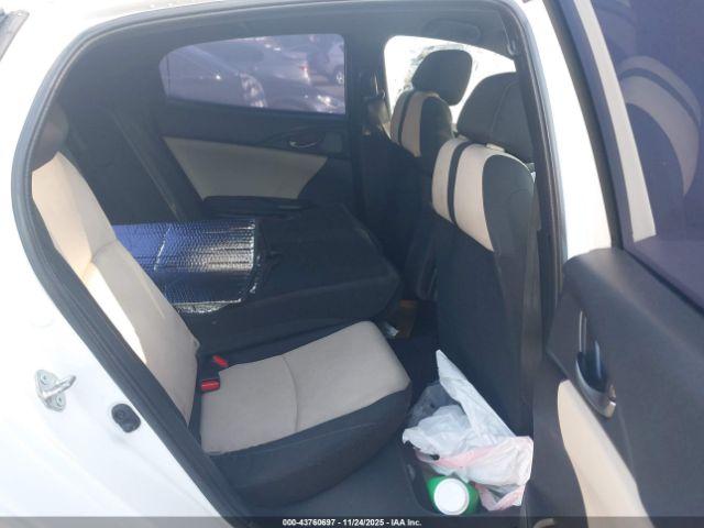 Honda Civic Sport Image 8