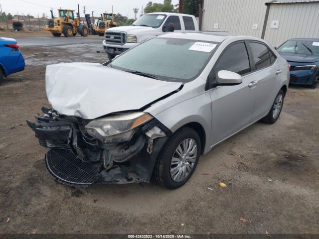 Toyota Corolla Le Image 9