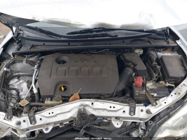 Toyota Corolla Le Image 11