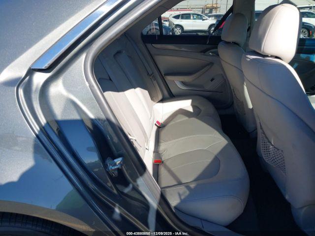 Cadillac CTS Standard Image 7